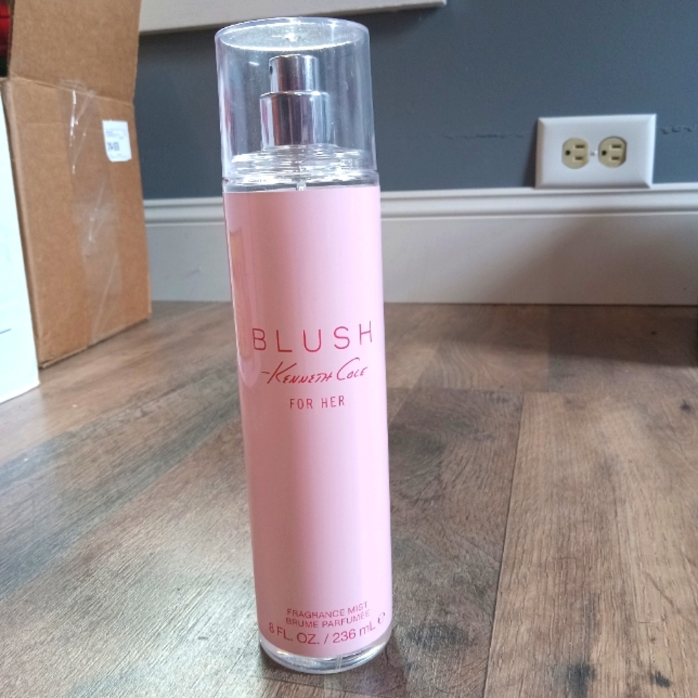 Kenneth Cole Blush perfume